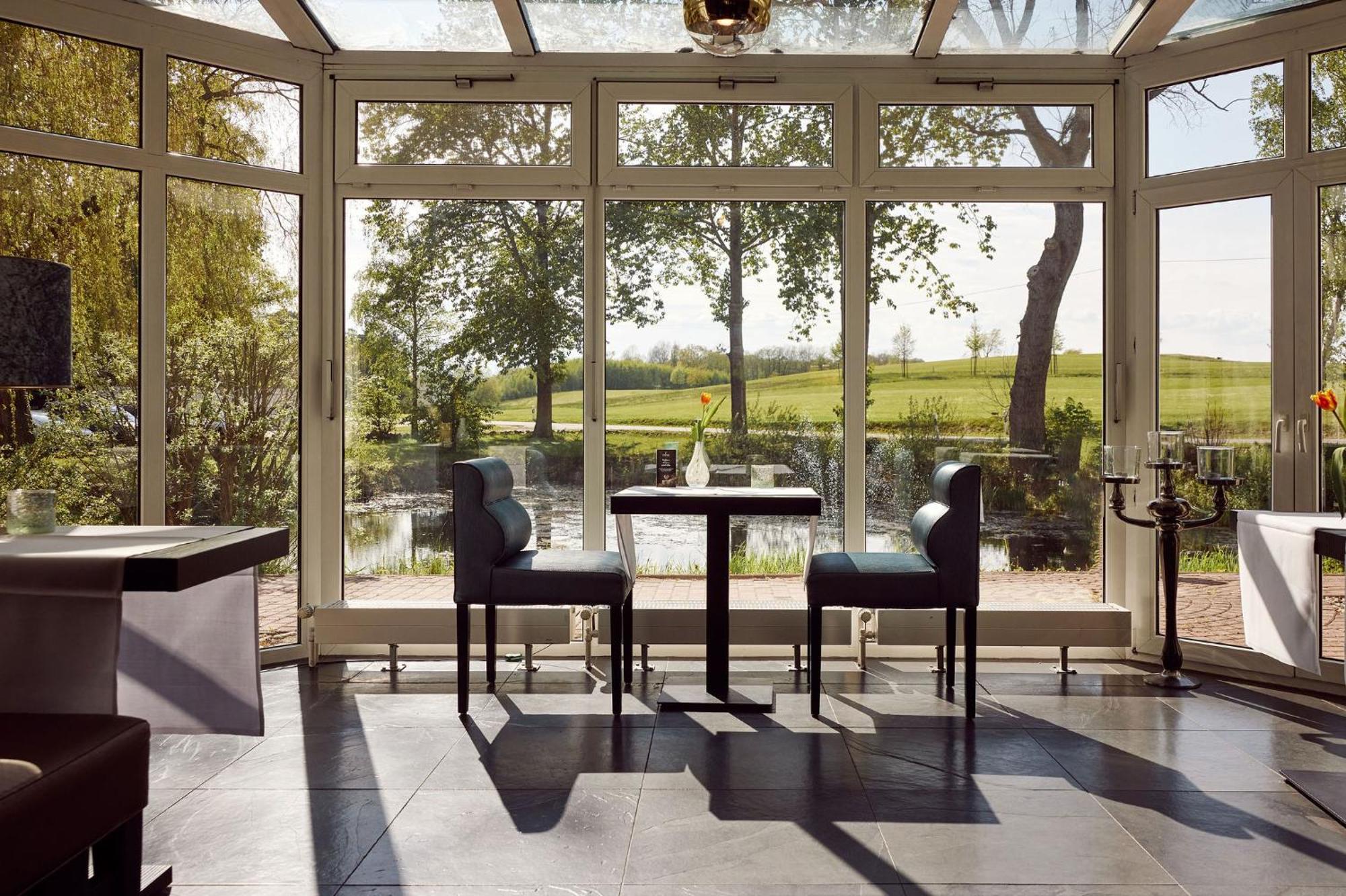Van Der Valk Golfhotel Serrahn - Adult Only Extérieur photo
