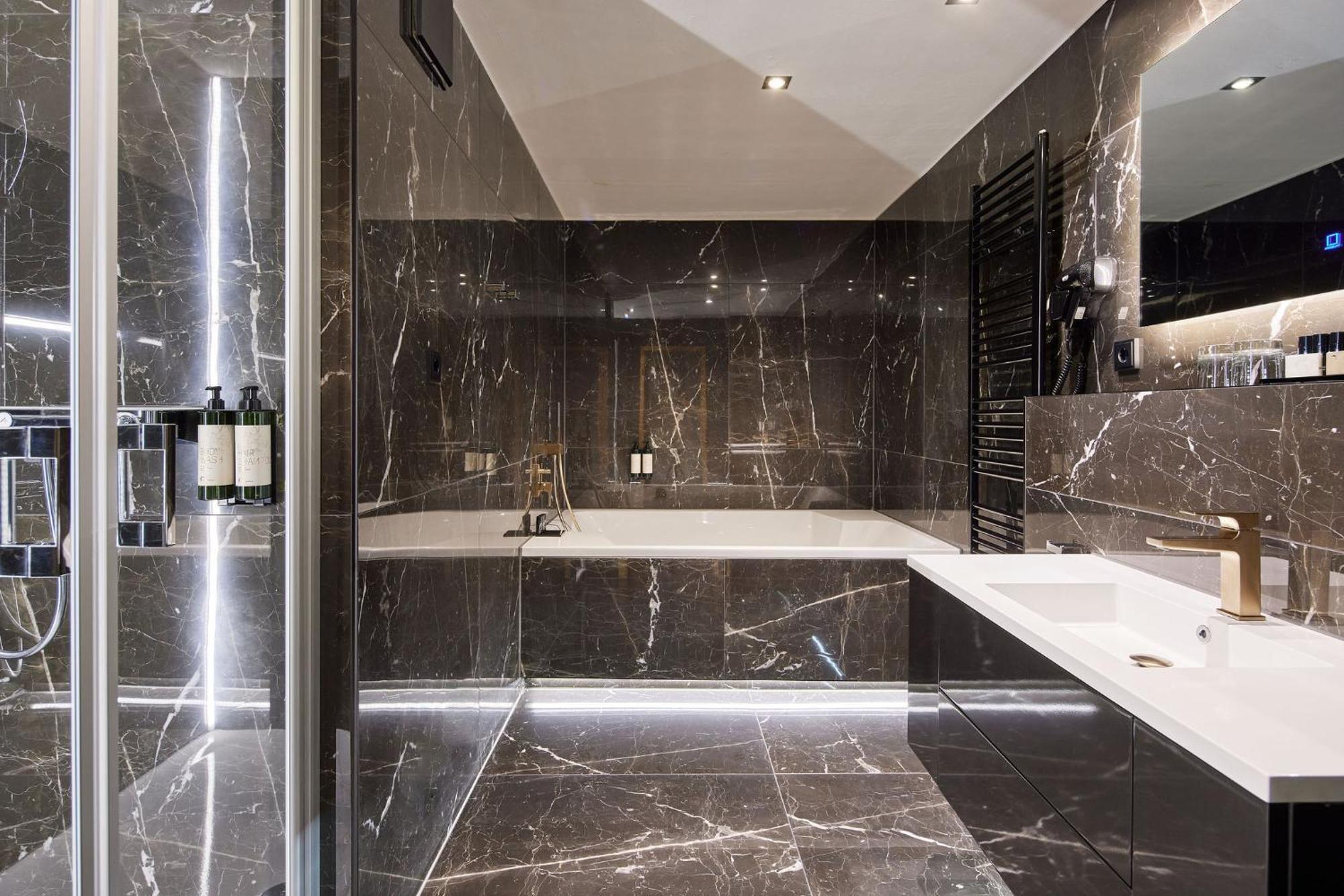 Van Der Valk Golfhotel Serrahn - Adult Only Extérieur photo