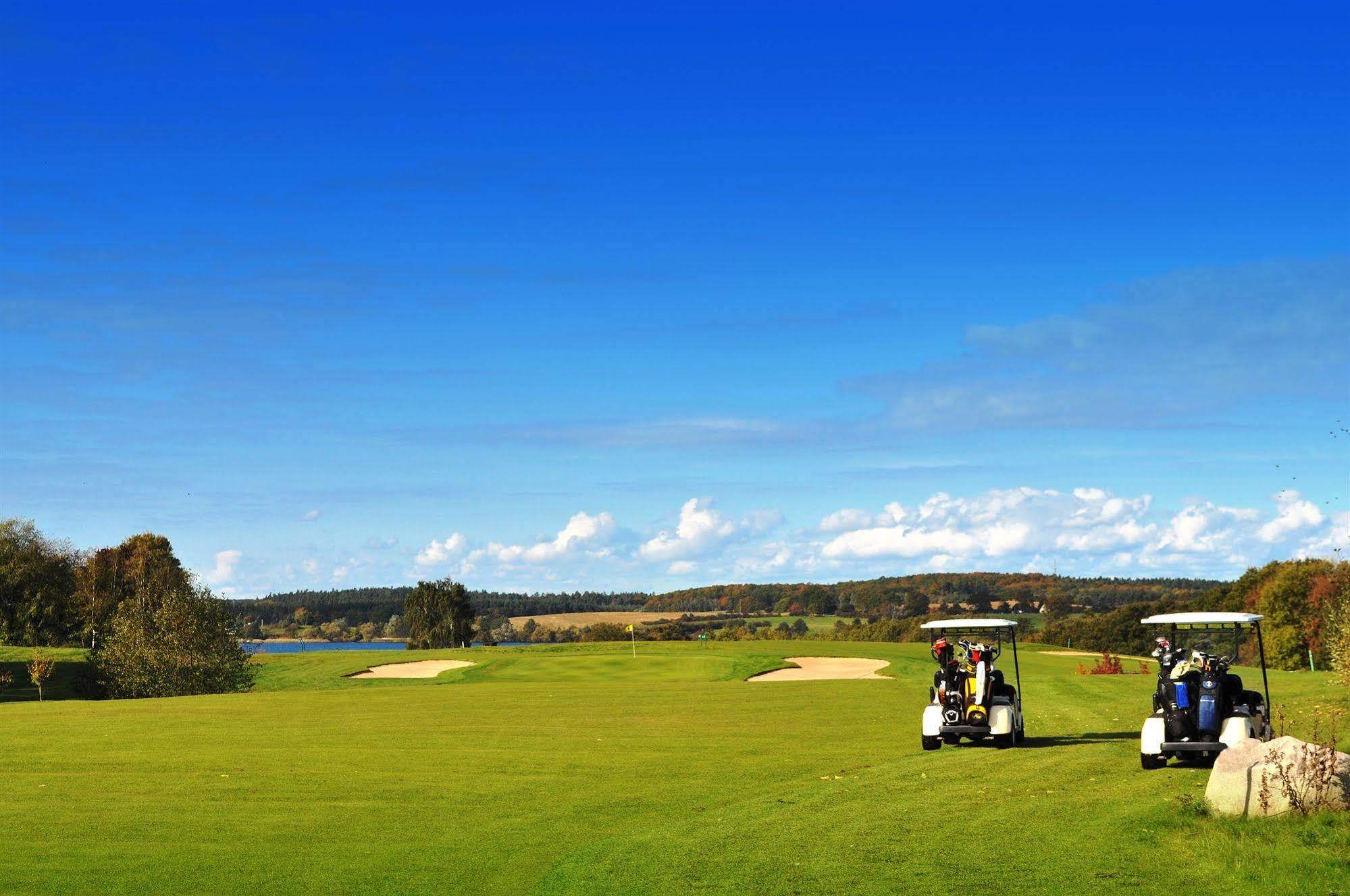 Van Der Valk Golfhotel Serrahn - Adult Only Extérieur photo