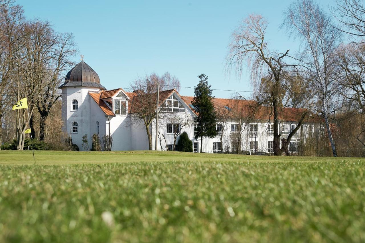 Van Der Valk Golfhotel Serrahn - Adult Only Extérieur photo